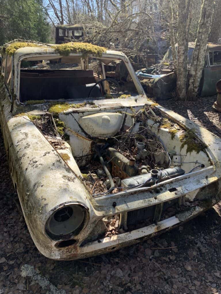 Västerås bilskrot: Från gamla bilar till nya möjligheter