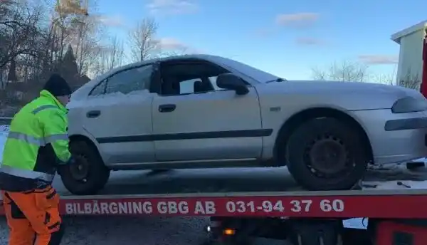 Skillnaden mellan auktoriserad bilskrot och uppköpare